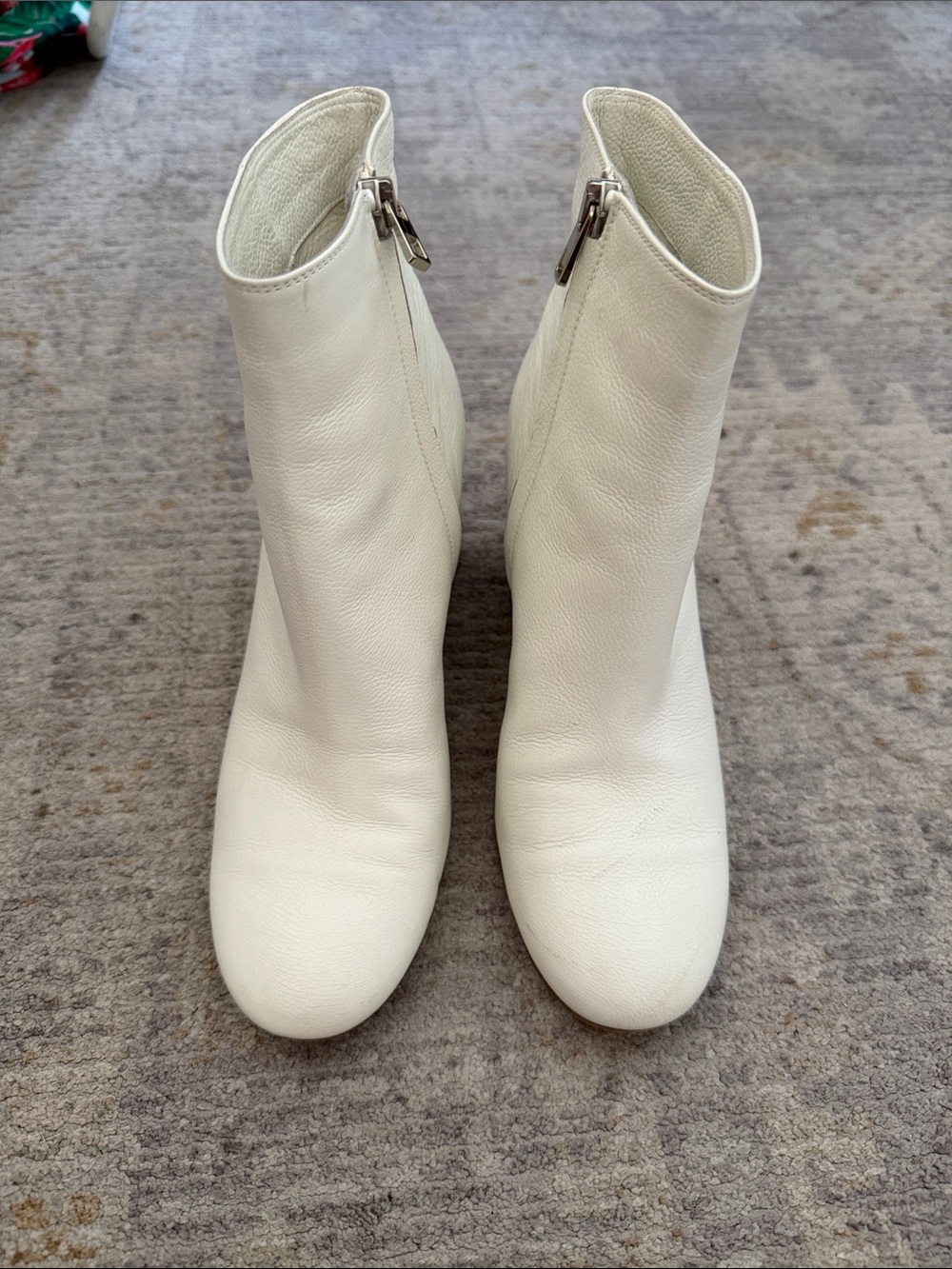 Vince White Leather Ankle Booties with Side Zipper